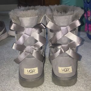 Bailey Bow Uggs